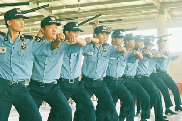 Những khó khăn xuất hiện trong quá trình làm bảo vệ